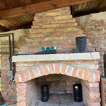 The Byala Escape, Private With Bar & Hot Tub Willa