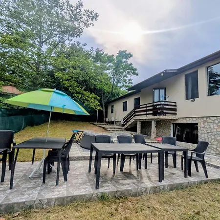 The Byala Escape, Private With Bar & Hot Tub * Byala (Varna)