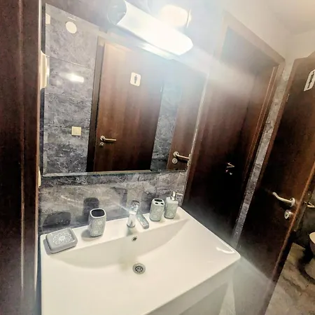 The Byala Escape, Private With Bar & Hot Tub Βίλα