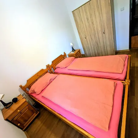 The Byala Escape, Private With Bar & Hot Tub Vila Bjala