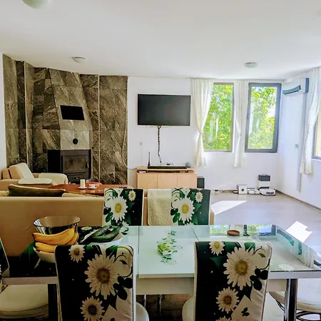 Vila The Byala Escape, Private With Bar & Hot Tub Bjala