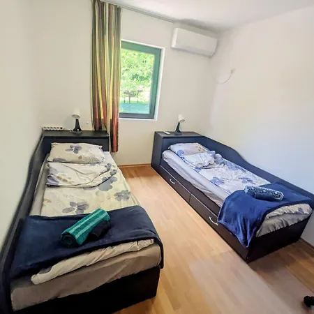 The Byala Escape, Private With Bar & Hot Tub